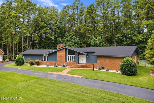 407 Bundy Ln, Laurinburg, NC, 28352-3440 | Card Image