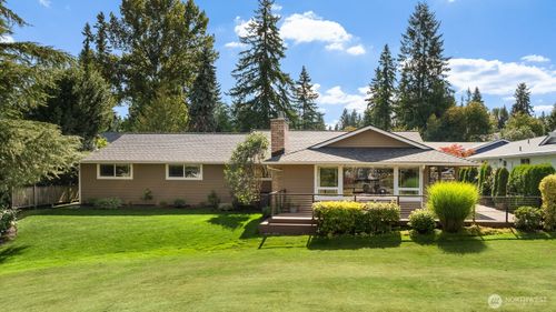 18114 Ne 27th St, Redmond, WA, 98052-5947 | Card Image
