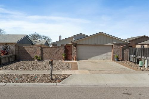 722 Oriole Street, Corpus Christi, TX, 78418 | Card Image