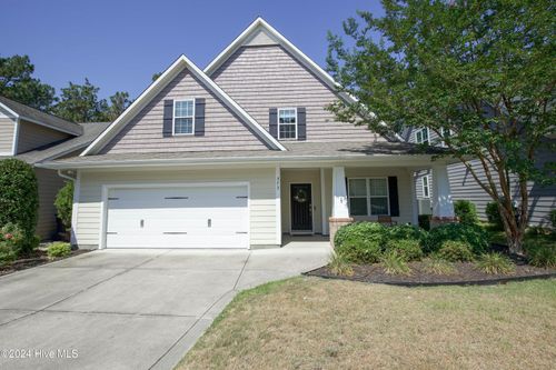 373 Kerr Lake Rd, Aberdeen, NC, 28315-7046 | Card Image