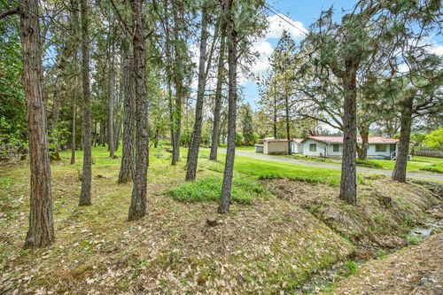 135 Frankham Road, Grants Pass, OR, 97527 | Card Image