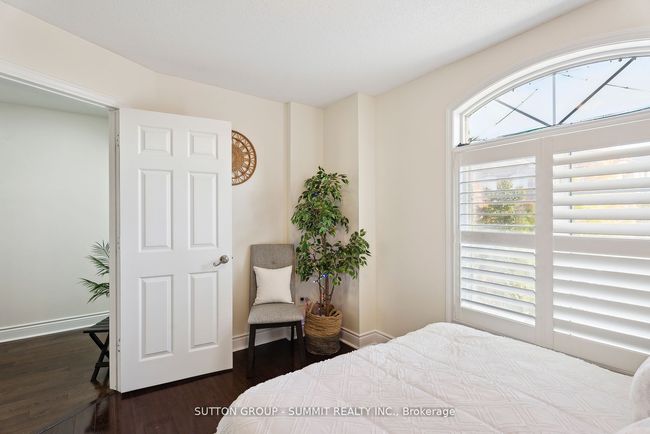 20 Lawrencetown St, House attached with 5 bedrooms, 4 bathrooms and 2 parking in Ajax ON | Image 18