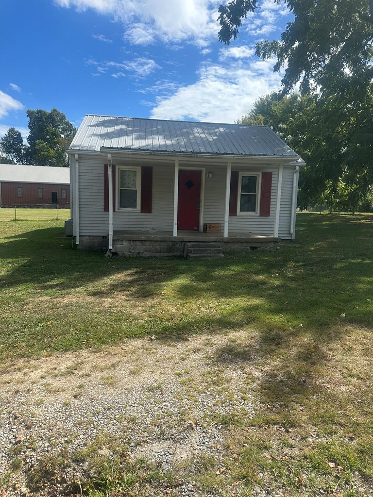 Maple Ave, Cookeville, TN 38501