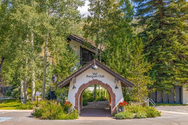 B4 - 4770 Bighorn Rd, Townhouse with 3 bedrooms, 3 bathrooms and 1 parking in Vail CO | Image 24