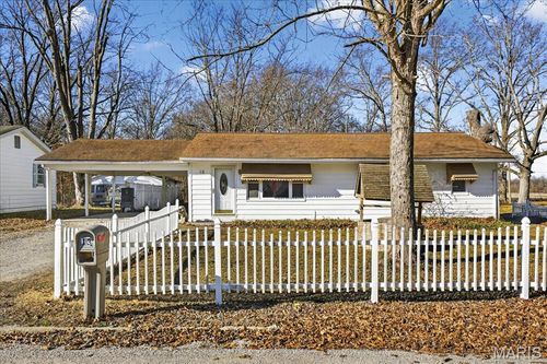 13 Sandridge Drive, New Athens, IL, 62264 | Card Image