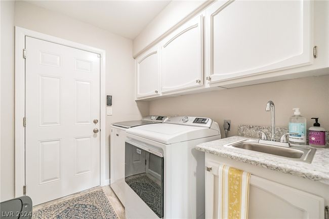3740 Fox Glen Pkwy, House other with 3 bedrooms, 2 bathrooms and null parking in Las Vegas NV | Image 44