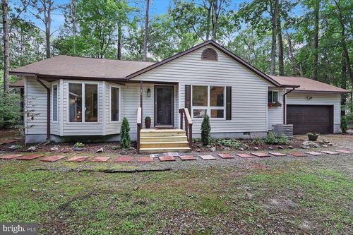 10 Stonemeadow Ct, OCEAN PINES, MD, 21811-1630 | Card Image
