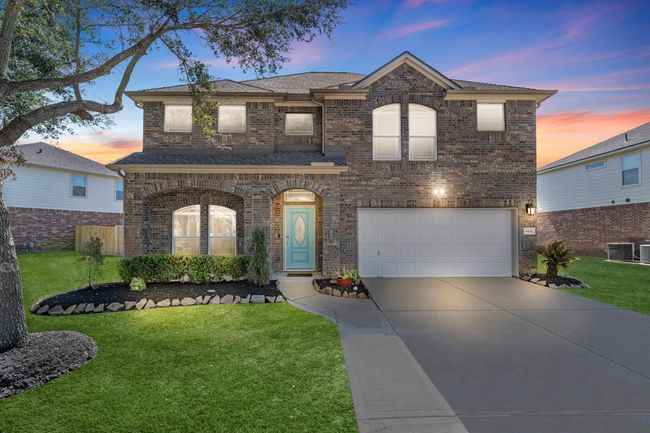 Very well-kept. Twilight! | Image 44
