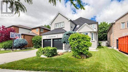 119 Mountbatten Rd, Thornhill, ON, L4J7W6 | Card Image