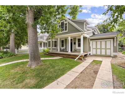 Driveway in front of home. | Image 3