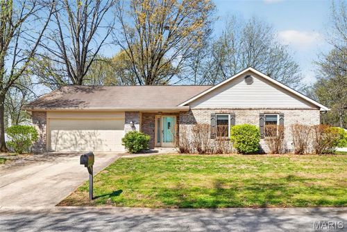 101 Penny Ln, Shiloh, IL, 62221-4464 | Card Image