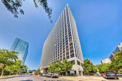 apt-2717-4343 N Clarendon Ave, CHICAGO, IL, 60613-1547 | Card Image