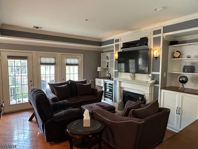 7109 Ravenscroft Rd, Townhouse with 2 bedrooms, 2 bathrooms and null parking in Clifton NJ | Image 7