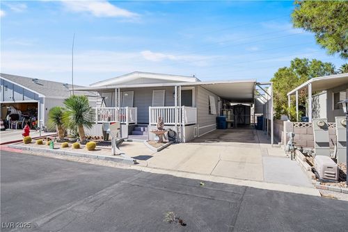 4557 Royal Ridge Blvd, Las Vegas, NV, 89103-5042 | Card Image