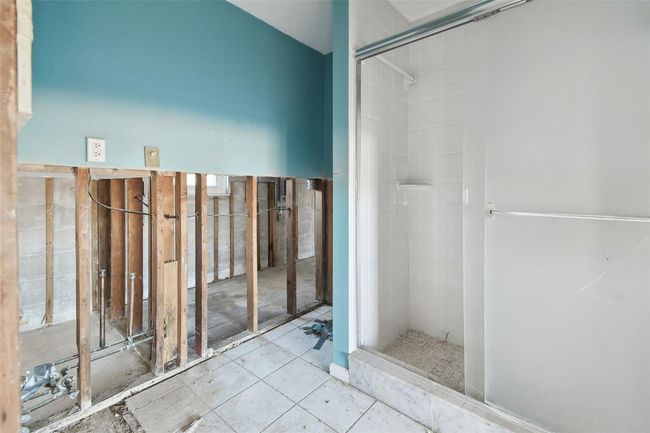 568 Johns Pass Ave, House other with 4 bedrooms, 3 bathrooms and null parking in MADEIRA BEACH FL | Image 54
