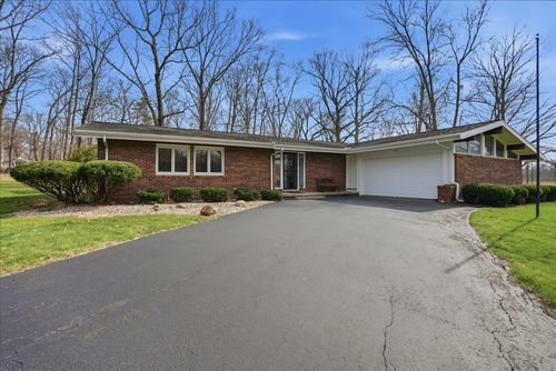 112 Peine Dr, Lexington, IL, 61753-1623 | Card Image