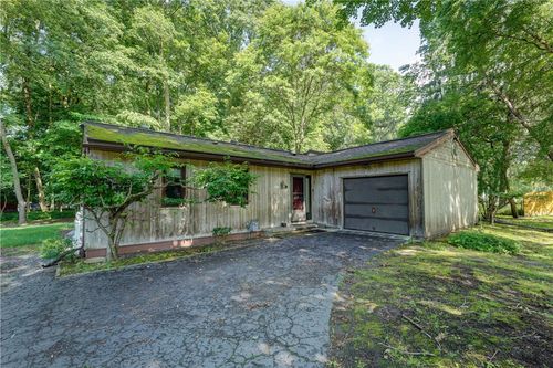 71 Harvest Rd, Fairport, NY, 14450-2859 | Card Image