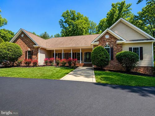 9801 Cherokee Ln, Spotsylvania, VA, 22553-4318 | Card Image