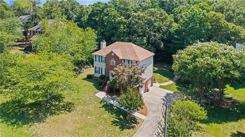 7626 Rolling Oak Ct, Clemmons, NC, 27012-9145 | Card Image