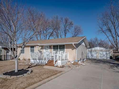 388 Lakeshore Dr, McCook Lake, SD, 57049-4001 | Card Image