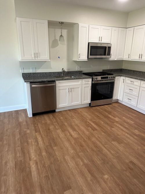 apt-403-10 Franklin Ave, Revere, MA, 02151-3558 | Card Image