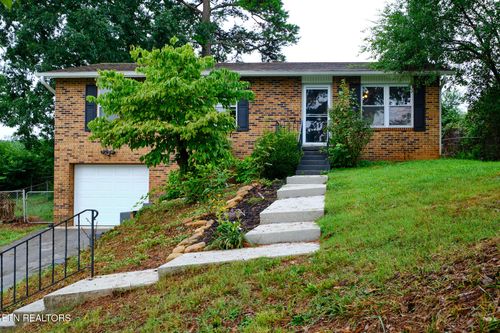 5408 Malmsbury Rd, Knoxville, TN, 37921-4918 | Card Image