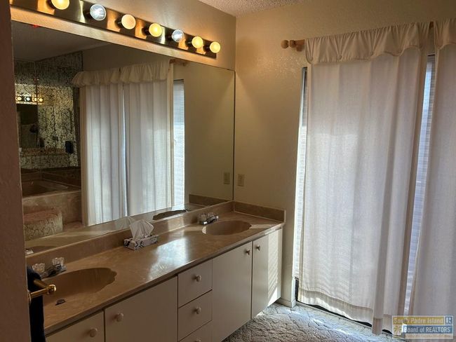 602 Windward Dr, House other with 3 bedrooms, 3 bathrooms and 2 parking in Port Isabel TX | Image 43