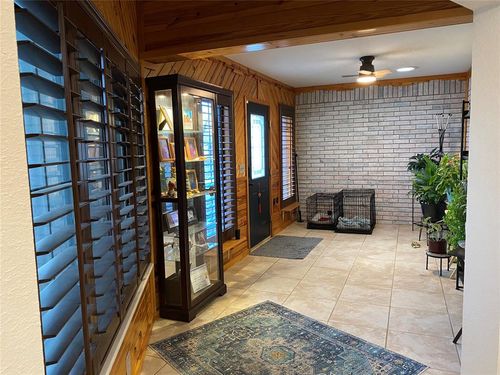 520 N West St, Cordell, OK, 73632-3844 | Card Image