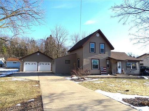 1311 E Prospect St, Durand, WI, 54736-1516 | Card Image