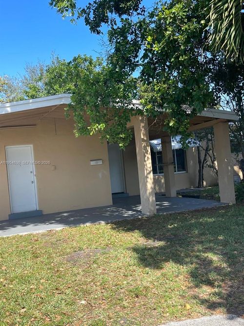 0-7101 Park St, Hollywood, FL, 33024-3837 | Card Image