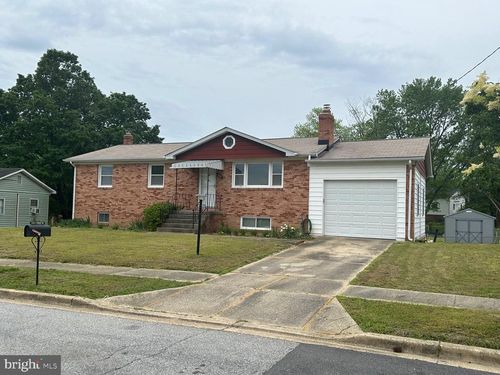 2005 Tinker Dr, FORT WASHINGTON, MD, 20744-2644 | Card Image