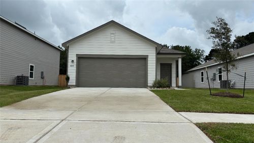 31035 Gayle Prairie Oaks St, Waller, TX, 77484-2332 | Card Image