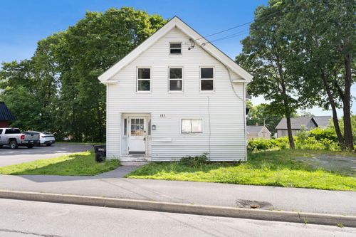 181 Ohio St, Bangor, ME, 04401-7404 | Card Image