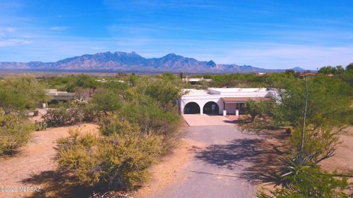 631 W Paseo Del Canto, Green Valley, AZ, 85622-1719 | Card Image