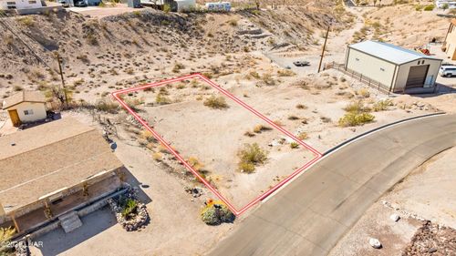3054 Hickory St, Bullhead City, AZ, 86429-7116 | Card Image