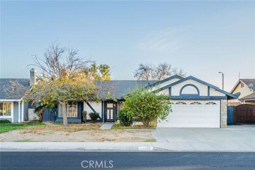 25641 Stoneybrook Dr, Moreno Valley, CA, 92553 | Card Image