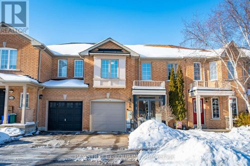 26 Moresby St, Richmond Hill, ON, L4B4K9 | Card Image