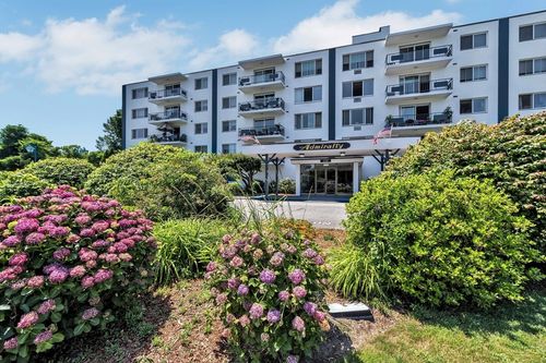 apt-406-135 Scranton Ave, Falmouth, MA, 02540-3569 | Card Image