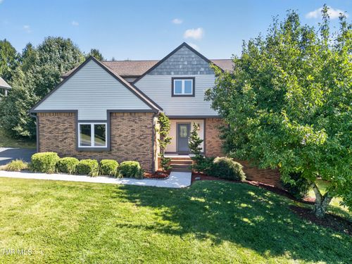 19365 Triple Crown Dr, Abingdon, VA, 24211-6753 | Card Image