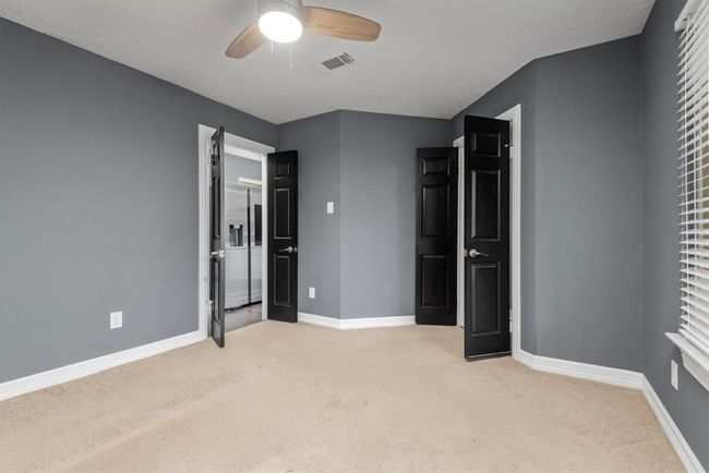 6510 Barrygate Dr, House other with 4 bedrooms, 2 bathrooms and 2 parking in Spring TX | Image 7