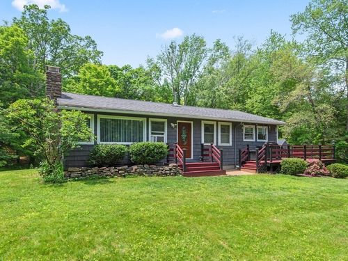 120 Five Bridge Rd, Brimfield, MA, 01010-9703 | Card Image