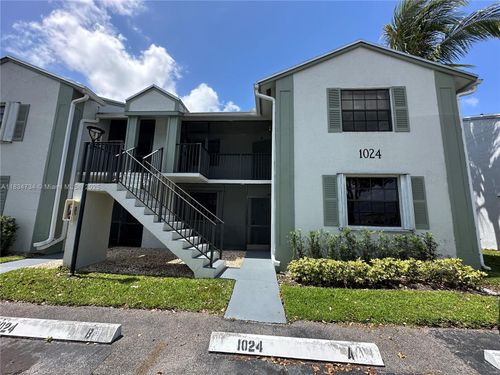1024a-1024 S Independence Dr, Homestead, FL, 33034-2636 | Card Image