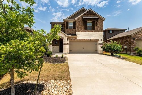 5413 Traviston Dr, Austin, TX, 78738-6215 | Card Image