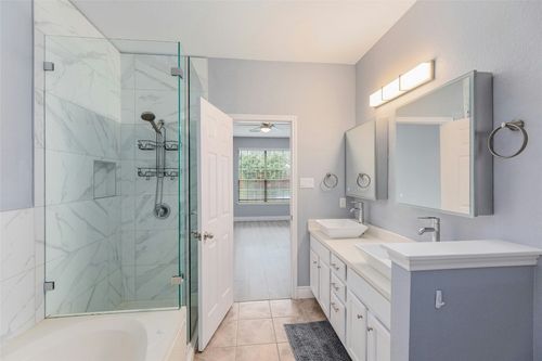 13e-14815 Avery Ranch Blvd, Austin, TX, 78717-4018 | Card Image