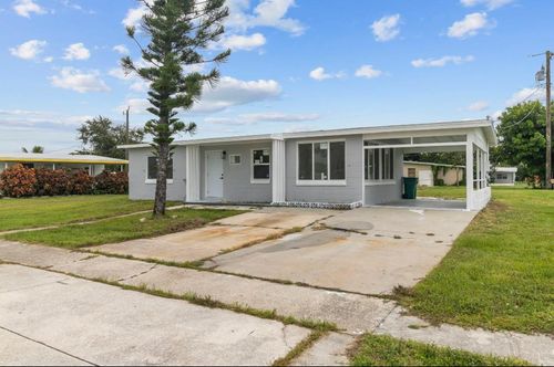 2352 Ednor St, PORT CHARLOTTE, FL, 33952-4308 | Card Image