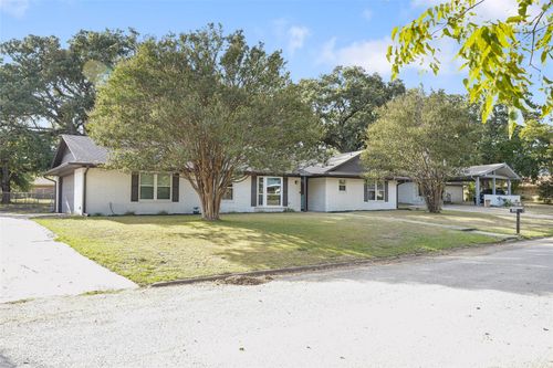 3011 Tanglewood Dr, Commerce, TX, 75428-3815 | Card Image