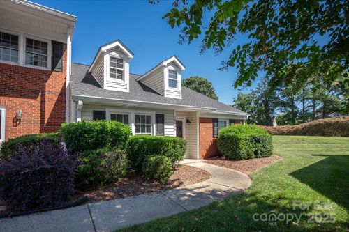 10935 Winterbourne Ct, Charlotte, NC, 28277-8858 | Card Image