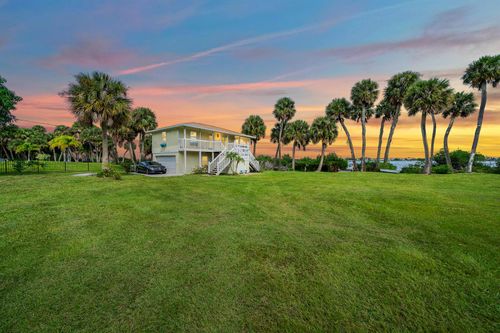 10060 S Tropical Trl, Merritt Island, FL, 32952-6915 | Card Image