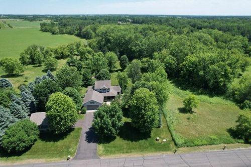 2010 Highland Cir E, Mora, MN, 55051-7233 | Card Image