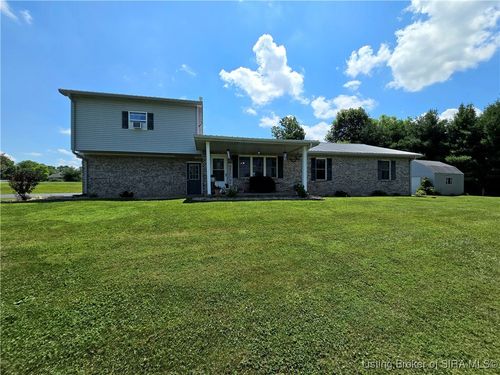 3305 E Randy Ln, Salem, IN, 47167-7669 | Card Image